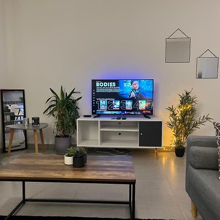 Calm In Tours - Appartement T2 Esterno foto