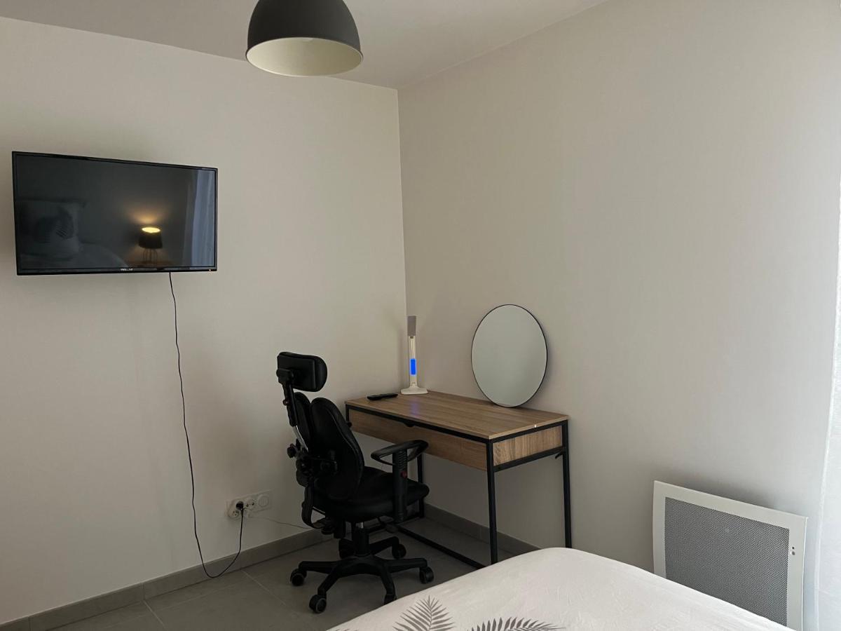 Calm In Tours - Appartement T2 Esterno foto